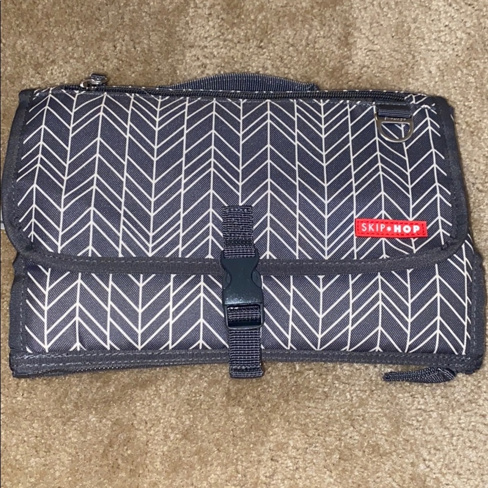 SOLD❌Skip hop changing pad